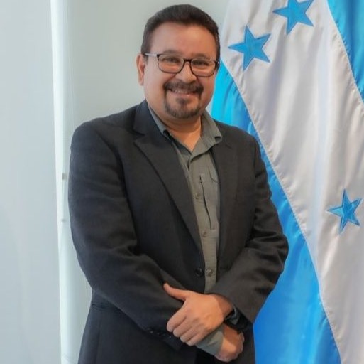 Héctor Becerra